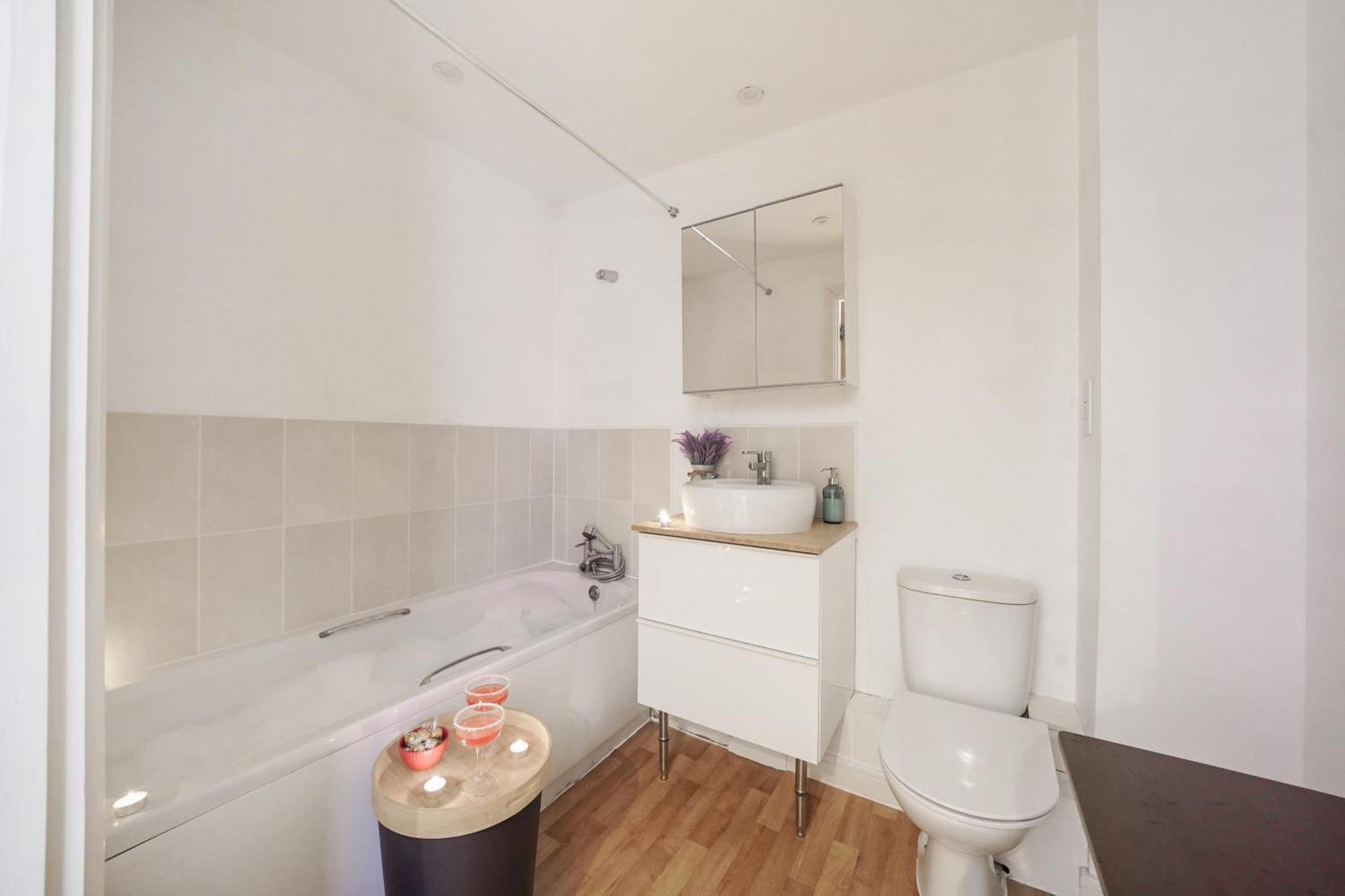 City Riverside - 2 Bedroom & Free Parking Barking  Exteriér fotografie
